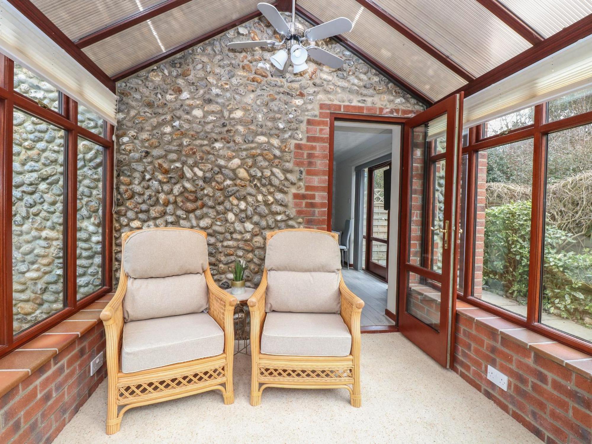 Seaview Cottage Холт Екстериор снимка