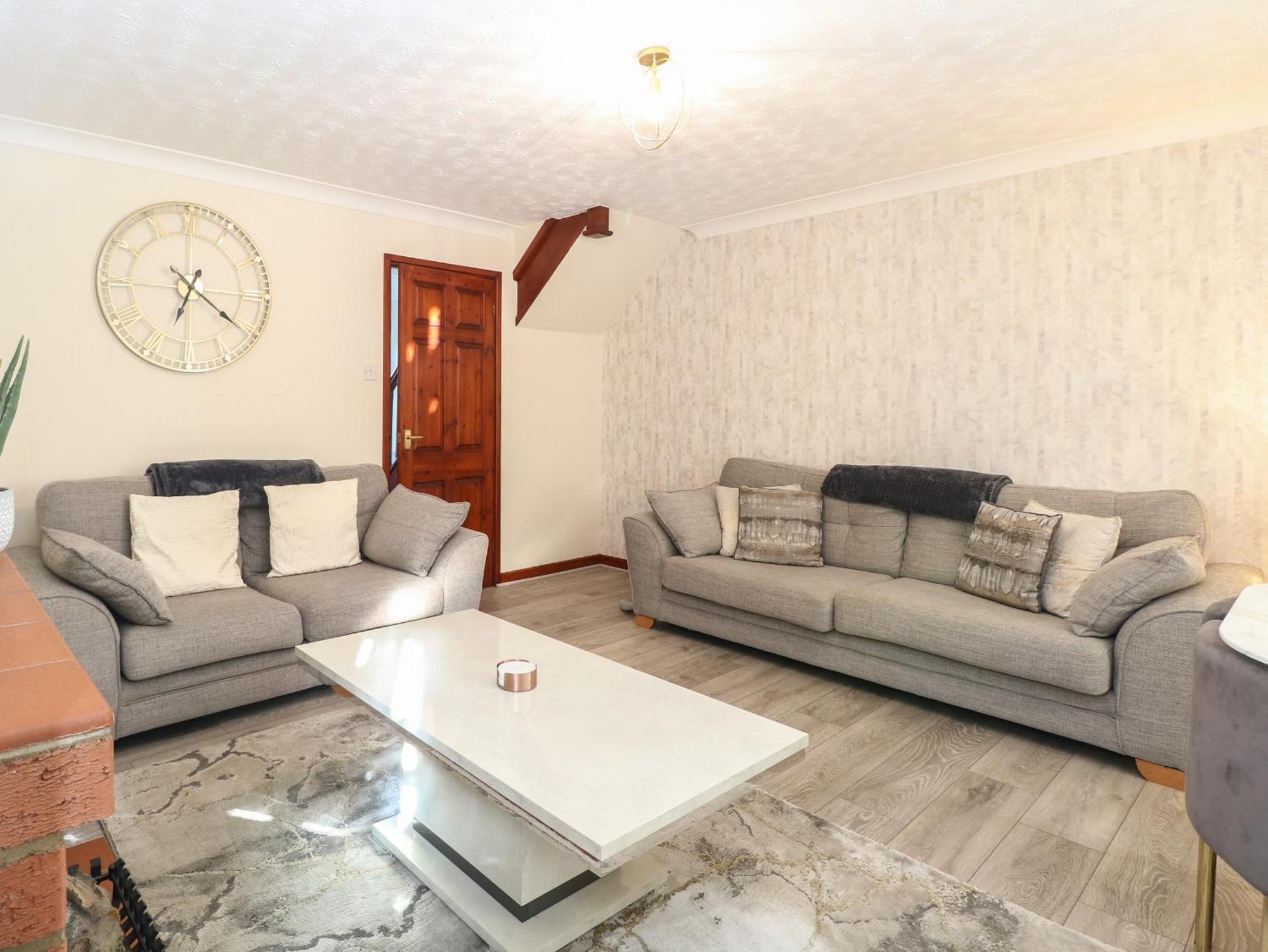 Seaview Cottage Холт Екстериор снимка